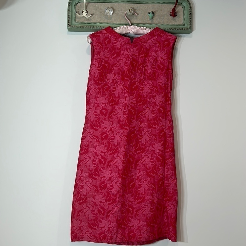 Julius Garfinkel and Co. vintage 1960s barkcloth sleeveless mod mini  dress pink